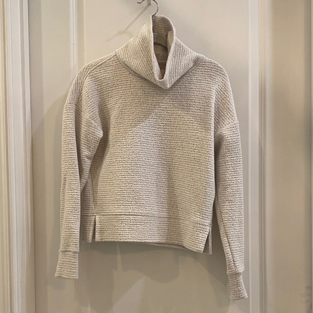 Elegant Cream Turtleneck Sweater
